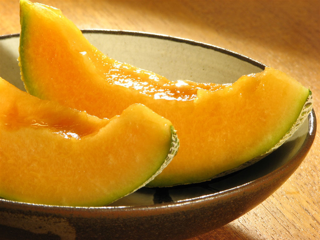 дыня фрукт или ягода